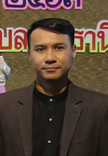 นายวัชรพัฐ มะธิตะโน