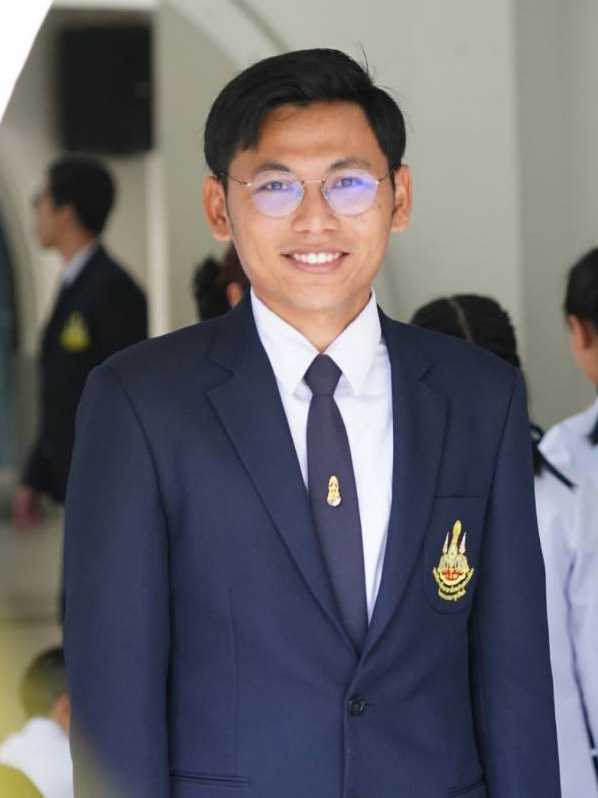 อาจารย์ทรงพล ลิ้มทรงธรรม