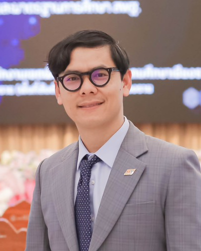 Course Staff Image 7