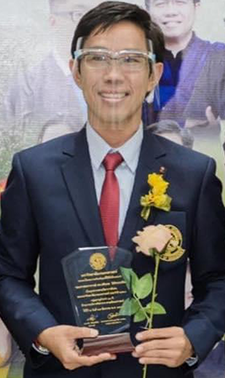 รองศาสตราจารย์ ดร.ศศิเทพ ปิติพรเทพิน